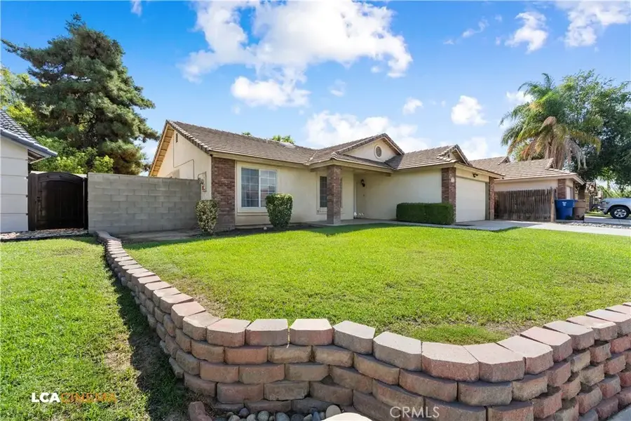 4715 Peacock Court, Bakersfield, CA 93313 - Image #2