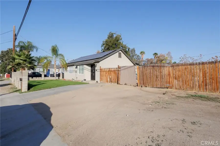 1724 Terrace, Bakersfield, CA 93304 - #3