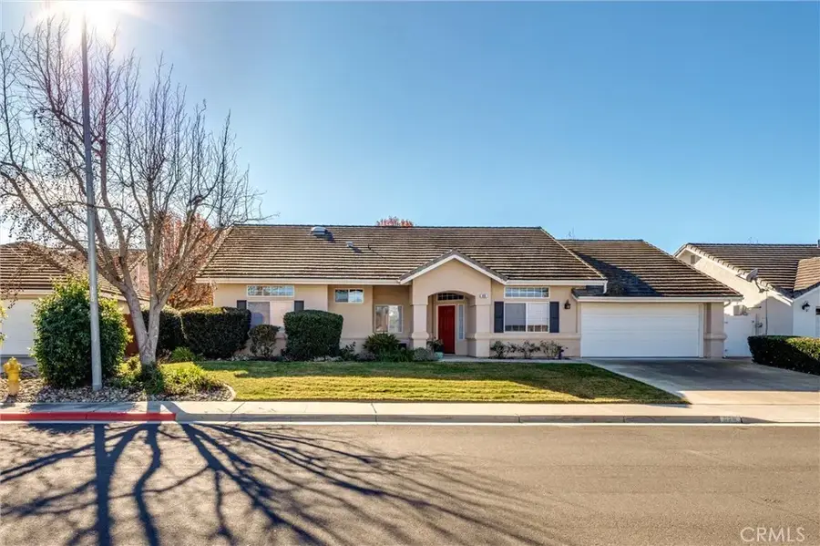 829 Saint Andrews Circle, Paso Robles, CA 93446 - Image #2