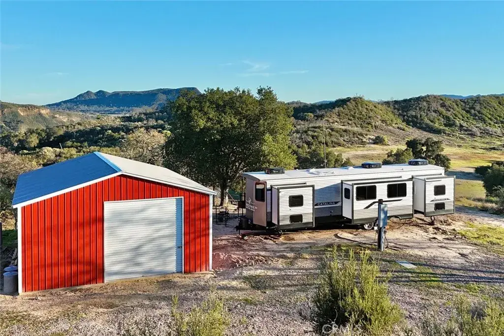 53292 Smith, Bradley, CA 93426 - #1