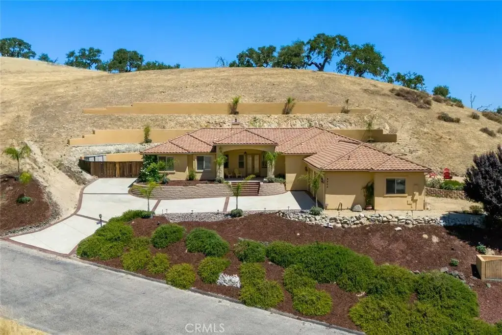9805 Steelhead Road, Paso Robles, CA 93446 - #1