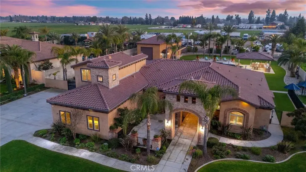 17609 Legend Oaks, Bakersfield, CA 93314 - #1