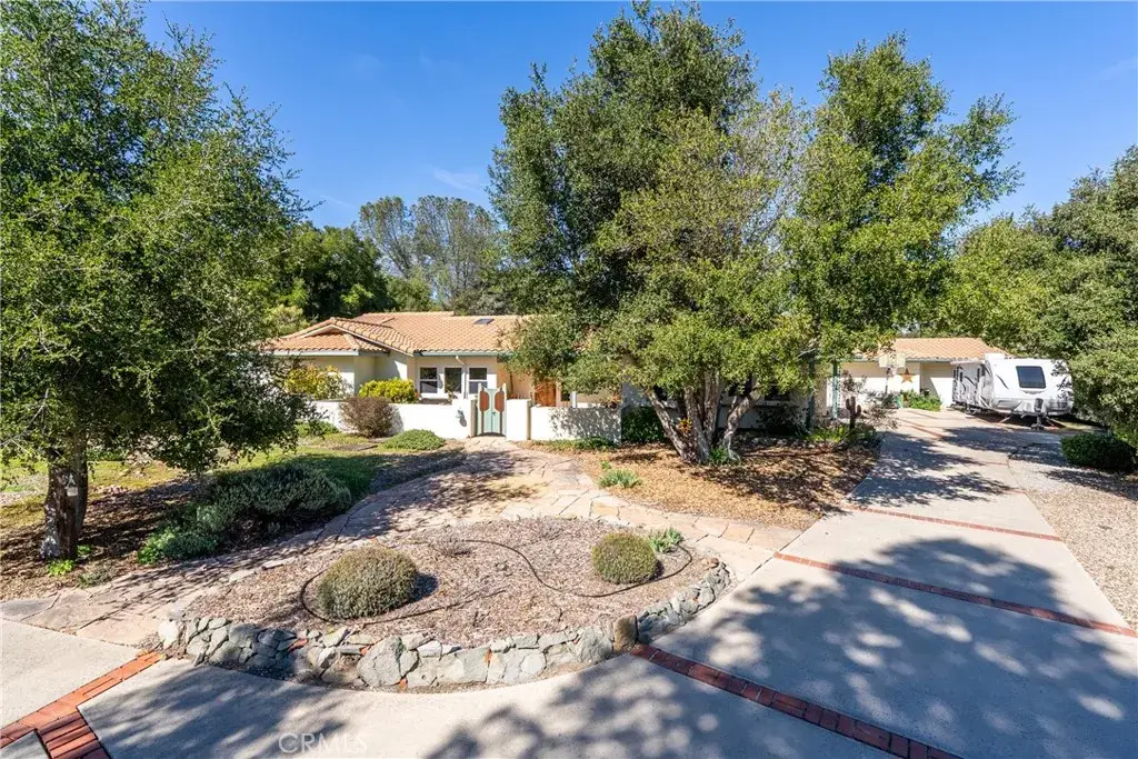 325 Conover Lane, Templeton, CA 93465 - #1