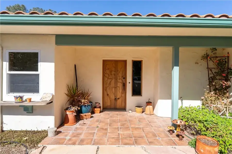 325 Conover Lane, Templeton, CA 93465 - #3