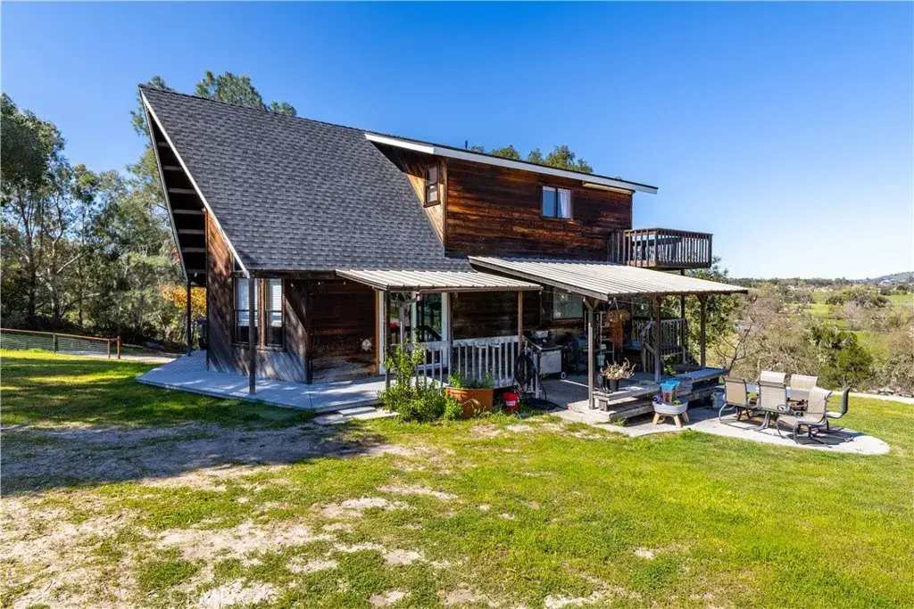 9101 La Paz, Atascadero, CA 93422 - #1