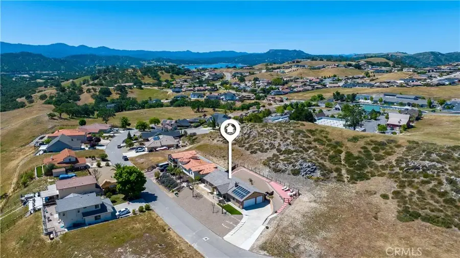 2155 Holly Drive, Paso Robles, CA 93446 - #2