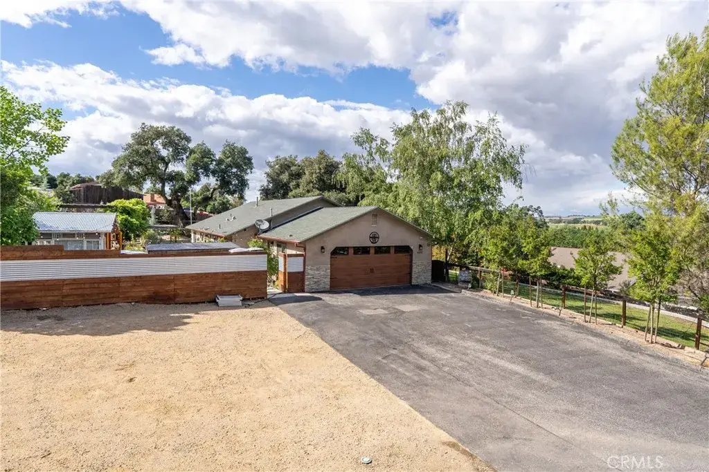 4010 Traffic Way, Atascadero, CA 93422 - #1