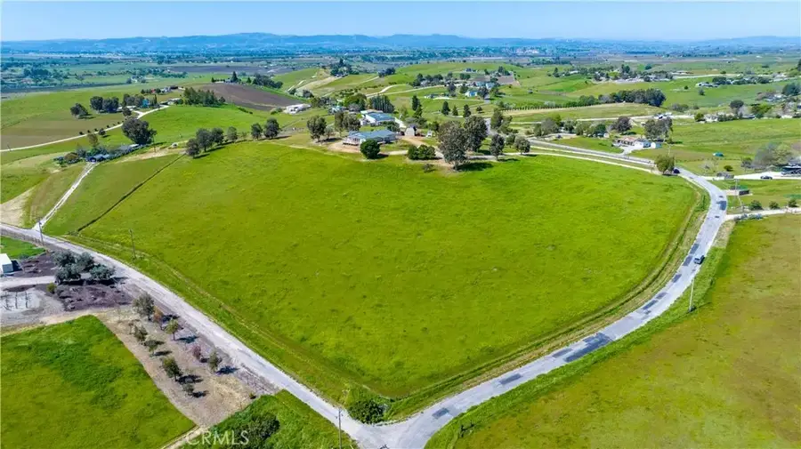 1876 Rancho Lomas Way, San Miguel, CA 93451 - #3