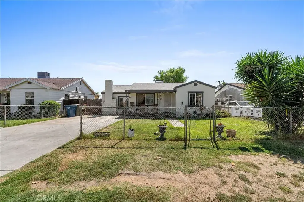 303 El Tejon, Bakersfield, CA 93308 - #1