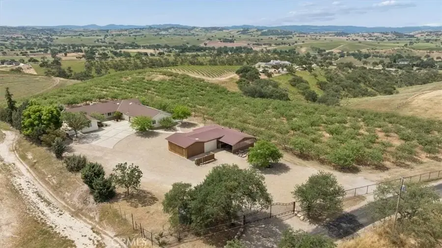 5565 High Ridge, Paso Robles, CA 93446 - #2