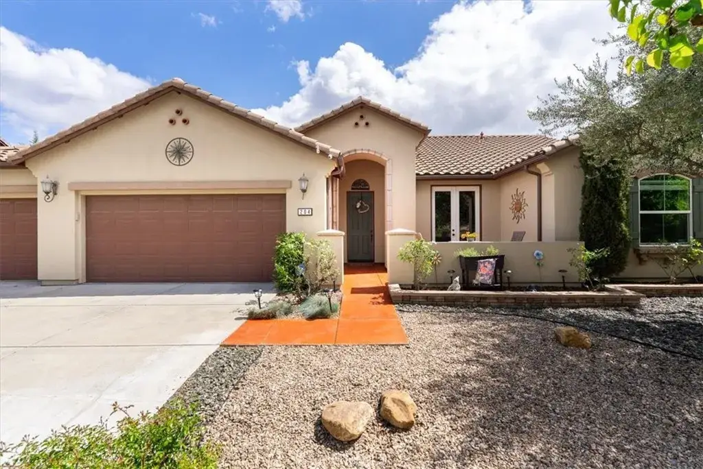 204 Victoria Court, Paso Robles, CA 93446 - #1