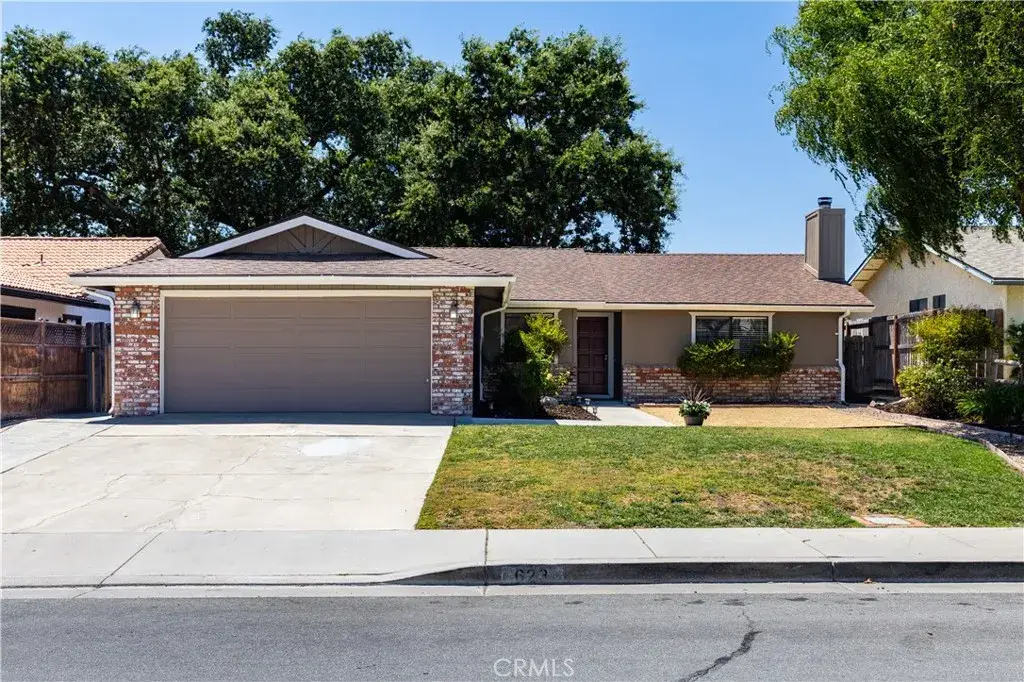 623 Nickerson, Paso Robles, CA 93446 - #1