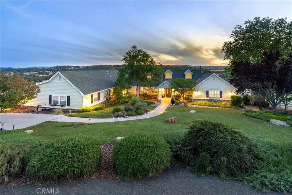 1885 Cumbre, Paso Robles, CA 93446 - #1