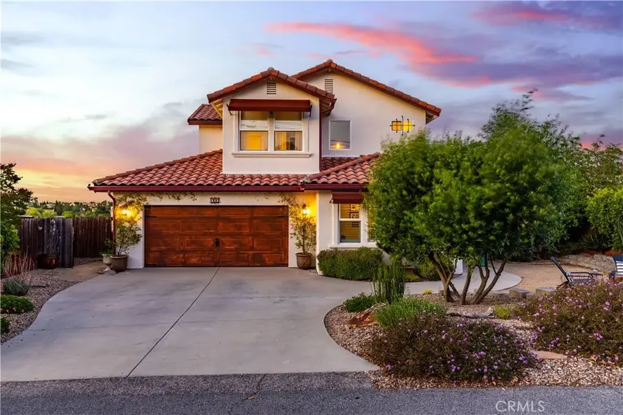 609 Shannon Hill Drive, Paso Robles, CA 93446 - #2