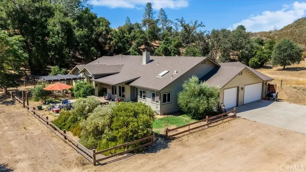 1575 Parkhill Road, Santa Margarita, CA 93453 - #1