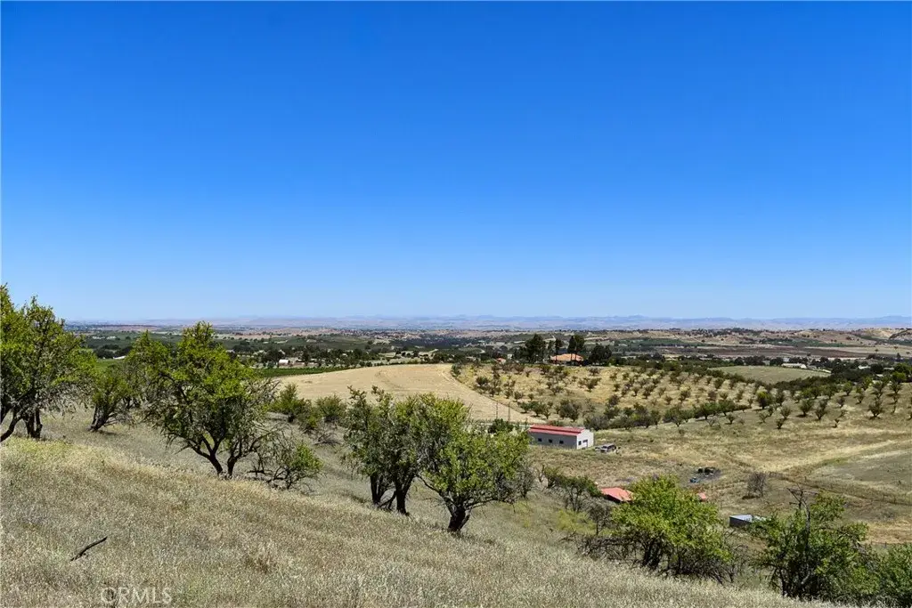 4565 S El Pomar, Templeton, CA 93465 - #1
