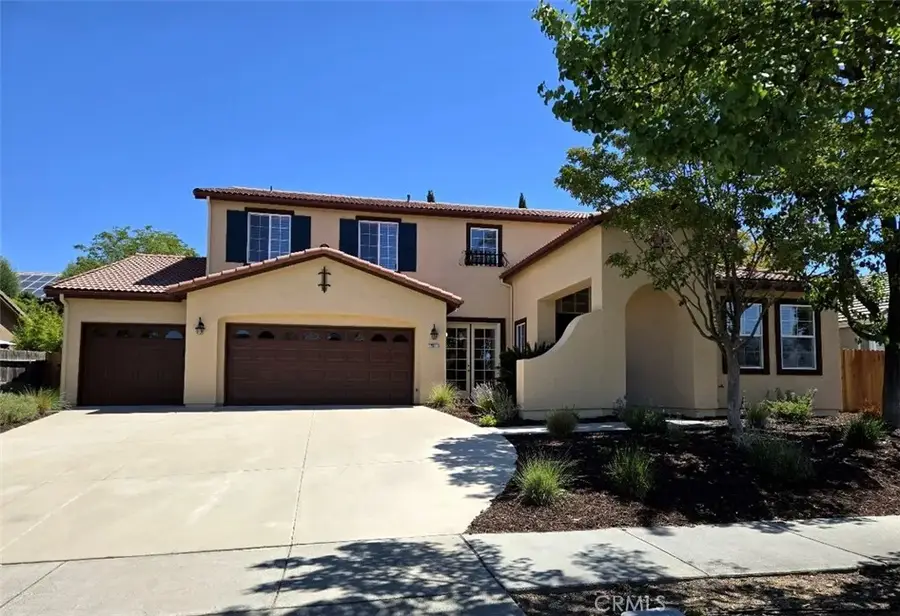 781 Angus St., Paso Robles, CA 93446 - #2
