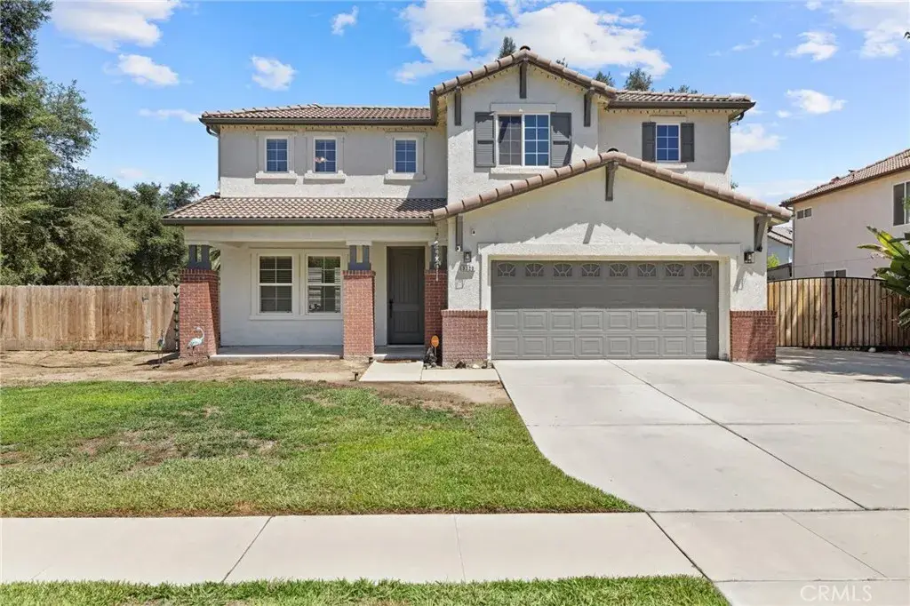 3320 W Glendale, Visalia, CA 93291 - #1