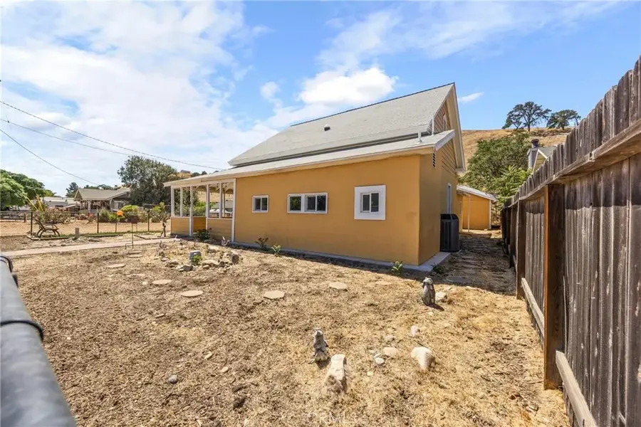 1501 K Street, San Miguel, CA 93451 - #2