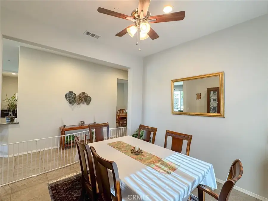 9809 Naples, Bakersfield, CA 93306 - #3