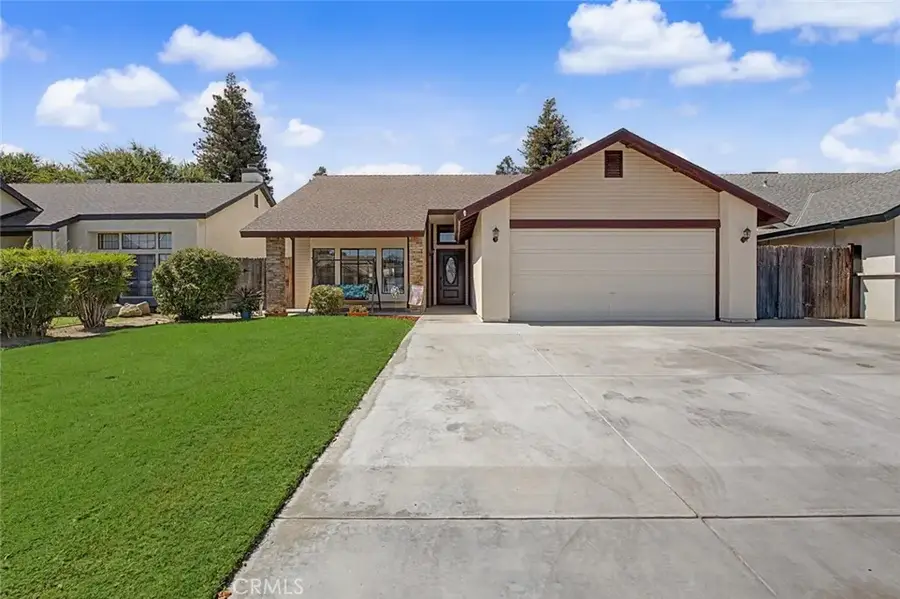 6501 Ambergrove, Bakersfield, CA 93313 - #2