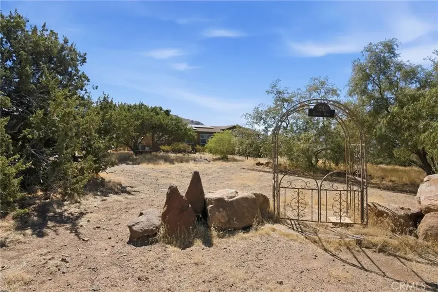 3743 Brooks, Weldon, CA 93283 - #3
