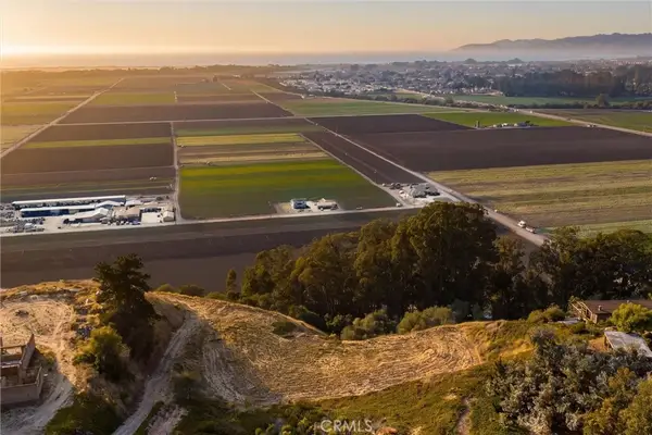 4 Castle Bluff, Arroyo Grande, CA 93420