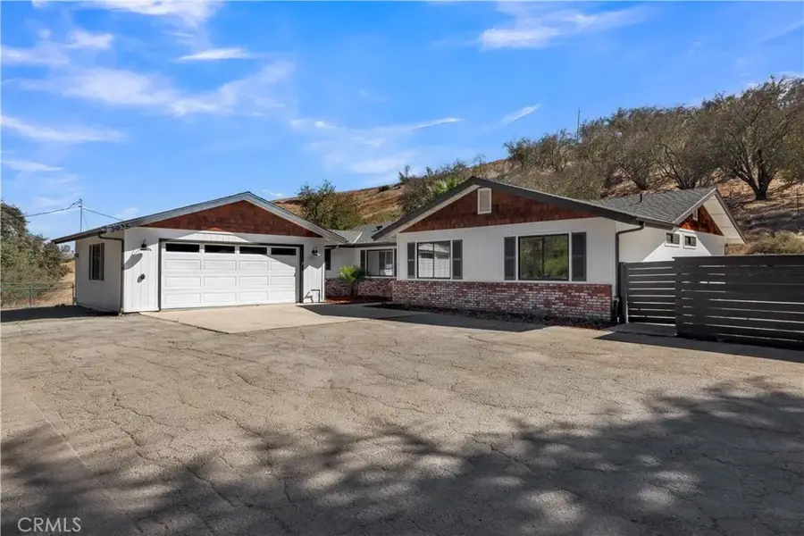 3925 Hillcrest, Templeton, CA 93465 - #3