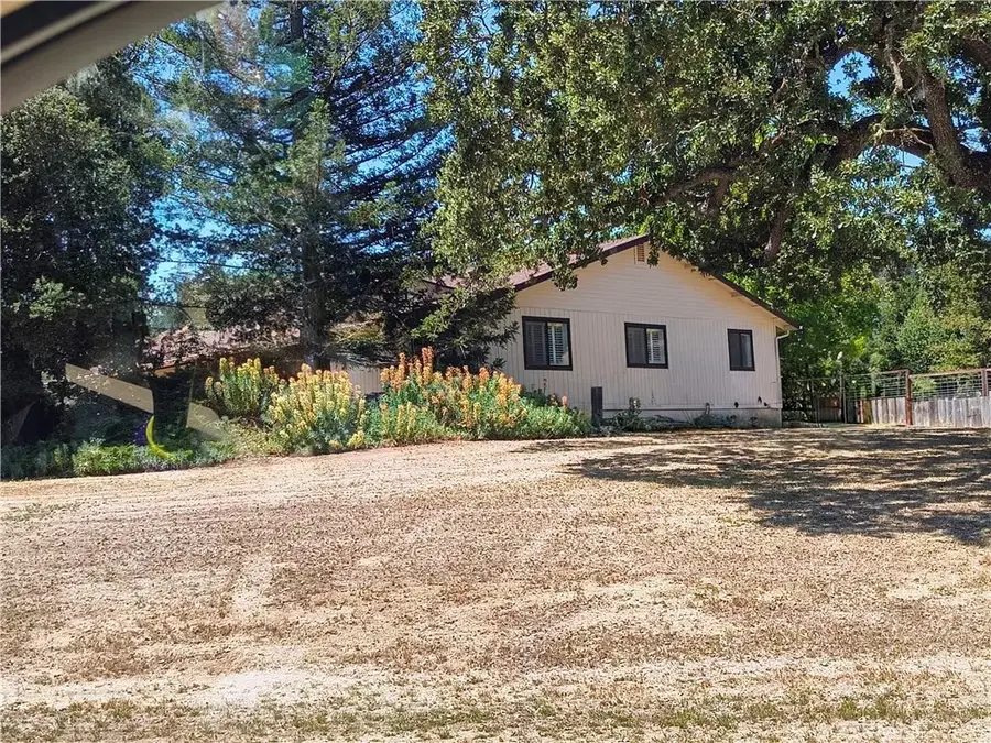 10185 Santa Ana, Atascadero, CA 93422 - #2