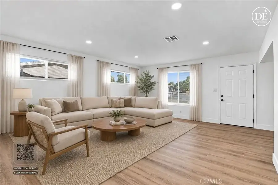 1404 Ivan Avenue, Bakersfield, CA 93304 - #2