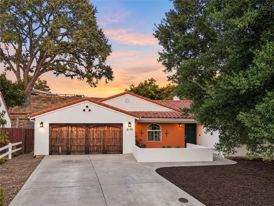 2175 Avenida Manzana, Atascadero, CA 93422 - #2