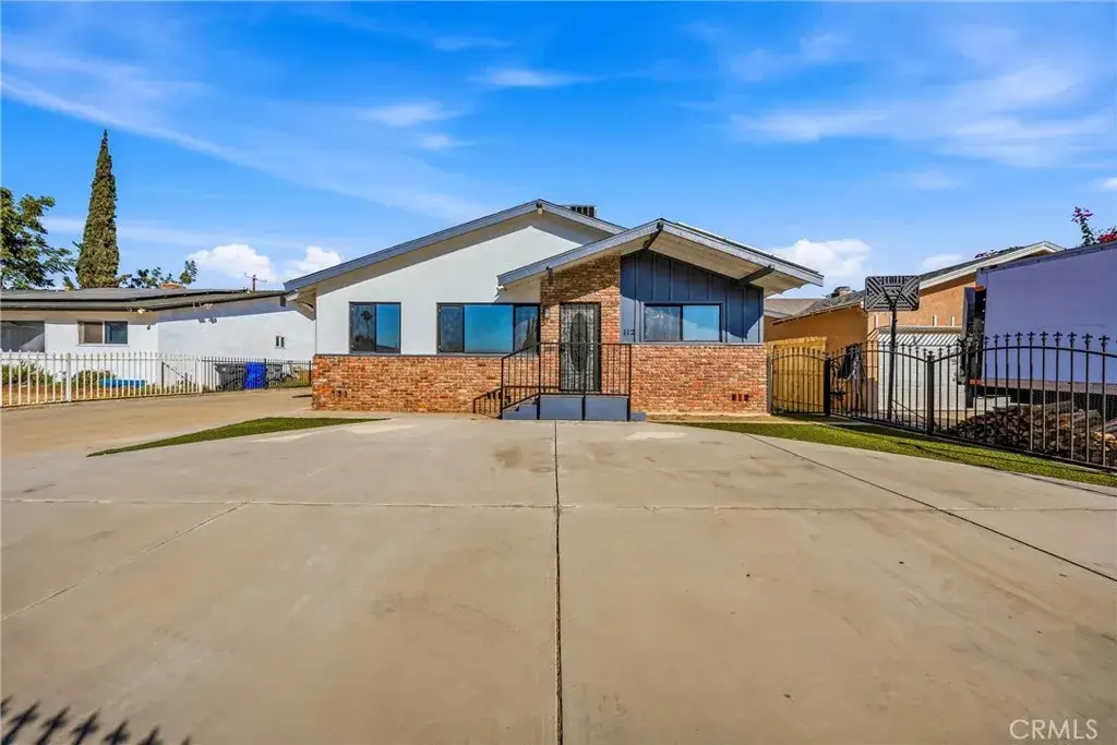 112 Sequoia Drive, Bakersfield, CA 93308 - #1