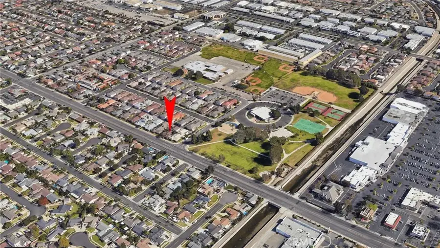 16722 Goldenwest Street, Huntington Beach, CA 92647 - Image #2