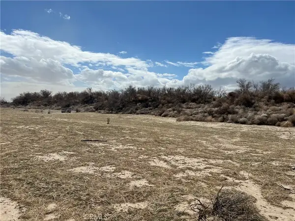 80 Avenue H, Lancaster, CA 93535