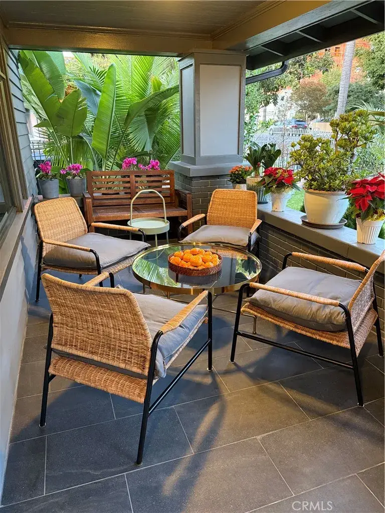 223 N St Andrews Place, Los Angeles, CA 90004 - Image #3