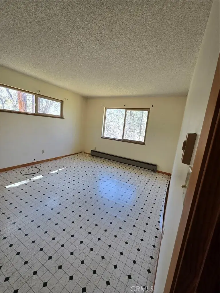 16631 Patricia Avenue, Montague, CA 96064 - #2