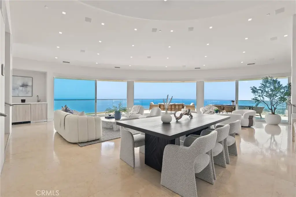 900 Gainsborough Drive, Laguna Beach, CA 92651 - Image #1