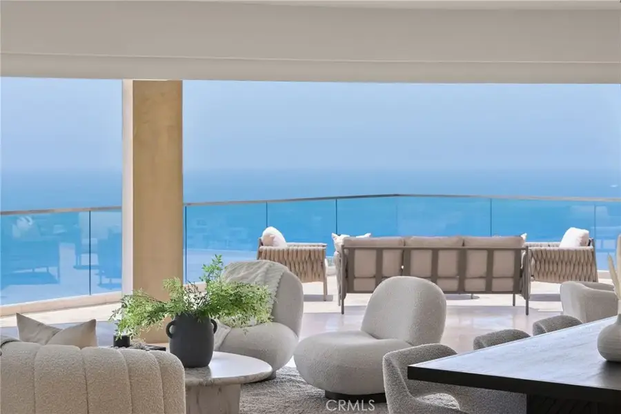 900 Gainsborough Drive, Laguna Beach, CA 92651 - Image #2