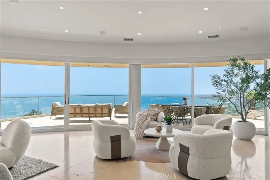 900 Gainsborough Drive, Laguna Beach, CA 92651 - Image #3