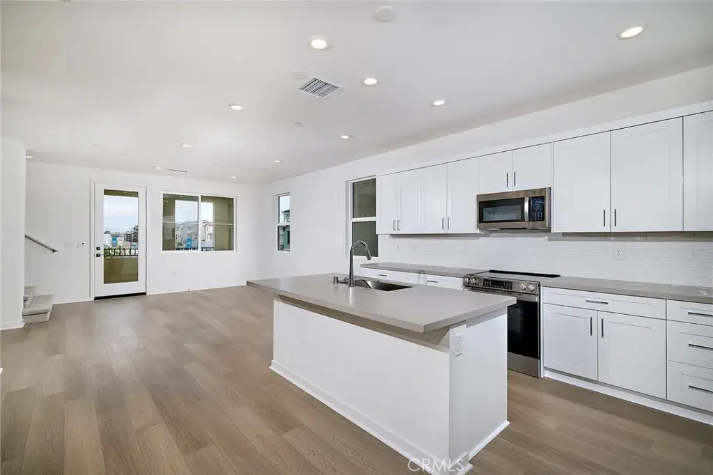 6046 Fairfax Drive, Eastvale, CA 92880 - Image #1