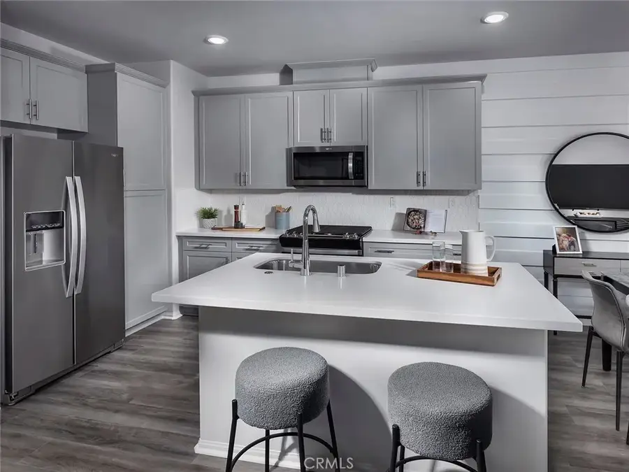 207 Aurora Lane, Pomona, CA 91767 - Image #2