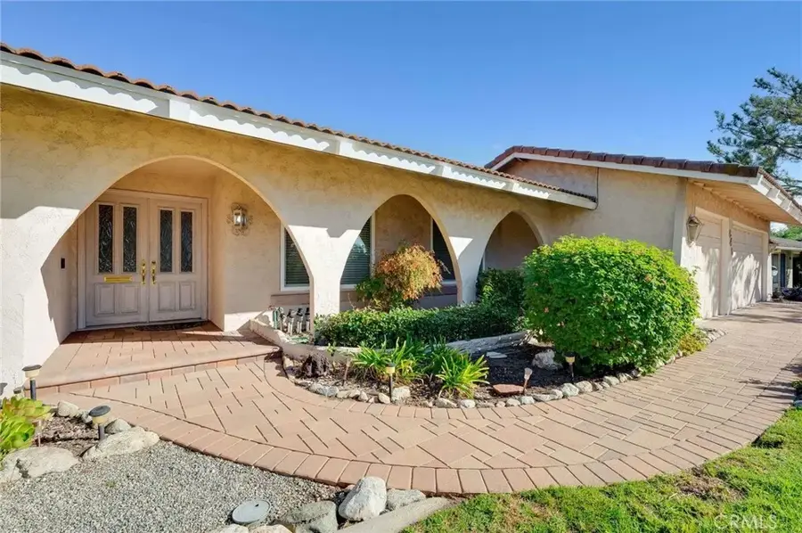 545 Redlands Avenue, Claremont, CA 91711 - Image #3