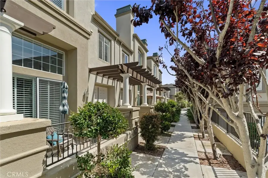 19271 Surfwave Drive, Huntington Beach, CA 92648 - Image #3