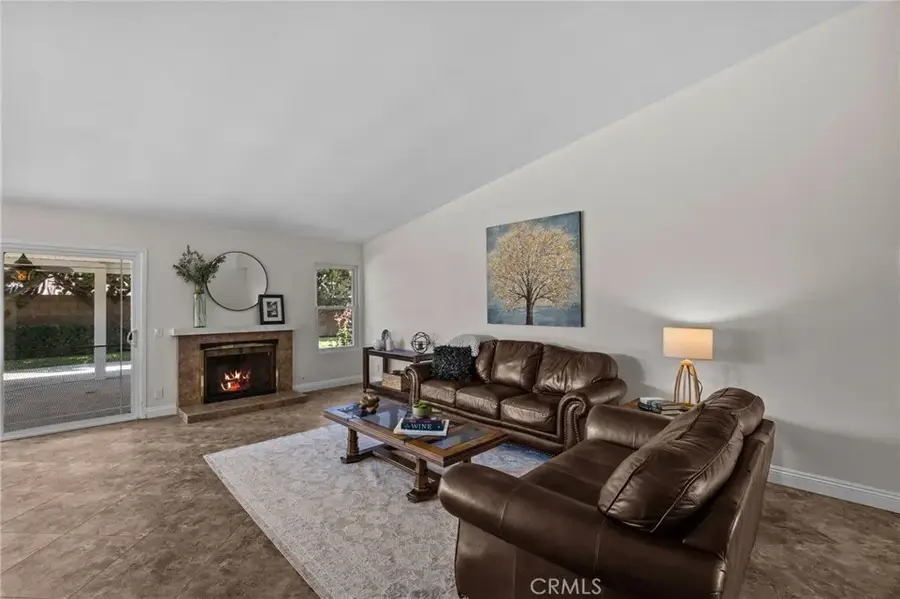 317 E Meadowbrook Avenue, Orange, CA 92865 - Image #2