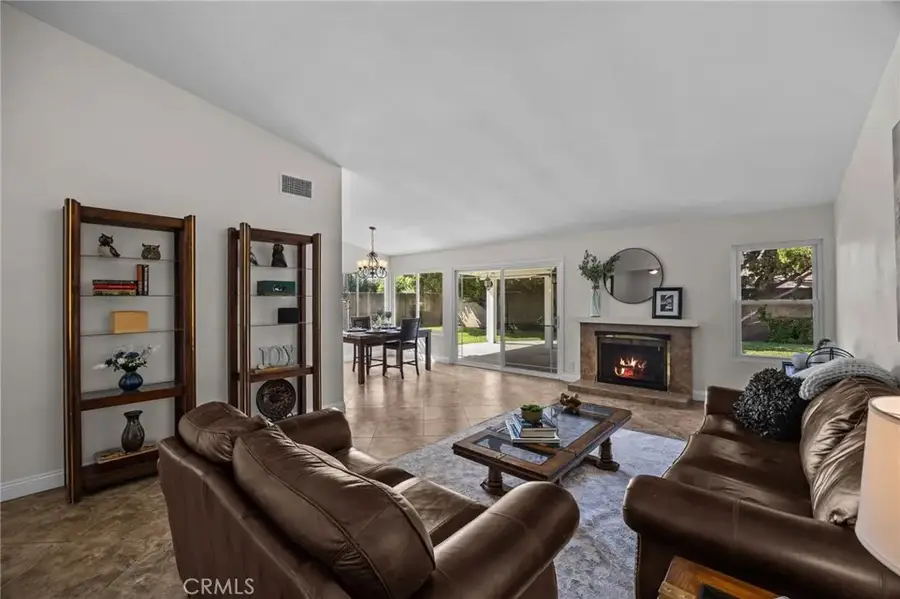 317 E Meadowbrook Avenue, Orange, CA 92865 - Image #3