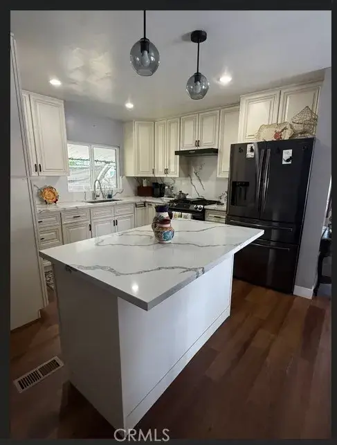 17701 Avalon # 400 #400, Carson, CA 90746 - Image #1