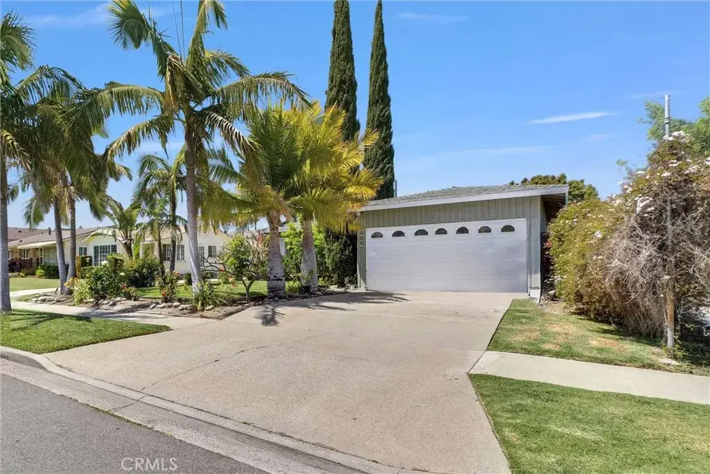 4301 Howard Avenue, Los Alamitos, CA 90720 - Image #1