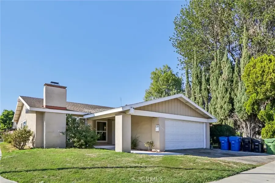 7401 Casaba Avenue, Winnetka, CA 91306 - Image #2