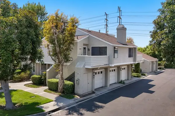 369 Deerfield #35, Irvine, CA 92606