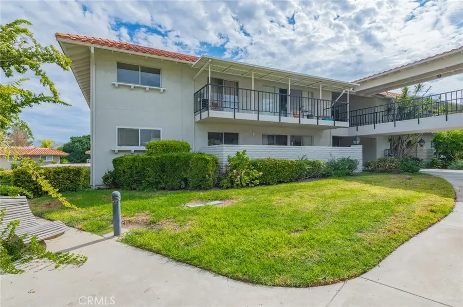 2294 Via Puerta, #d, Laguna Woods, CA 92637 - Image #3